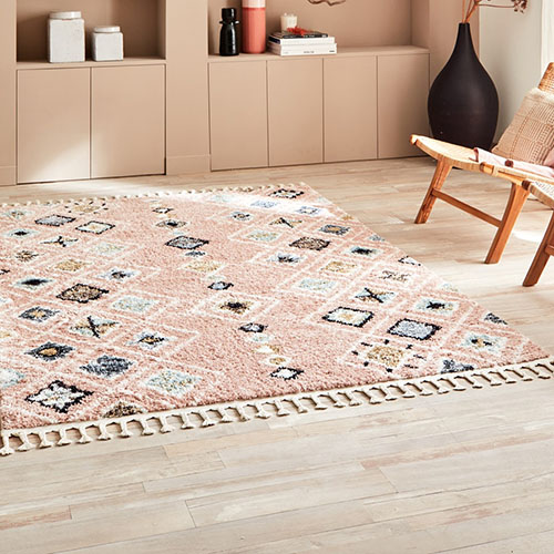 Tapis berbère rose motifs losange 200 x 290 cm - Stella