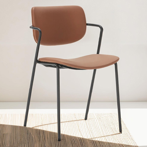 Lot de 2 chaises en simili cuir rouille - Skandi