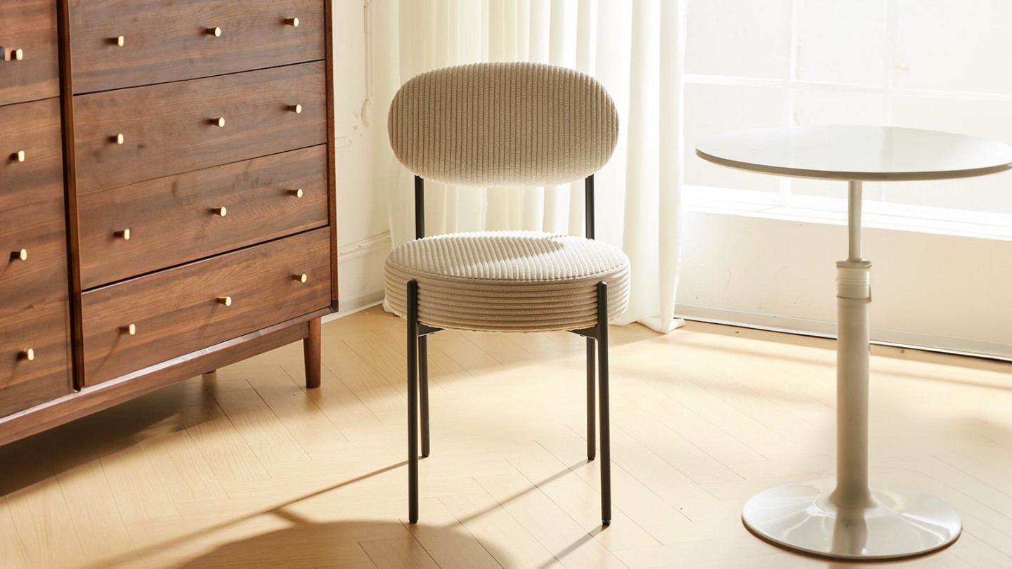 Lot de 2 chaises en velours côtelé beige, piètement métal noir - Evora