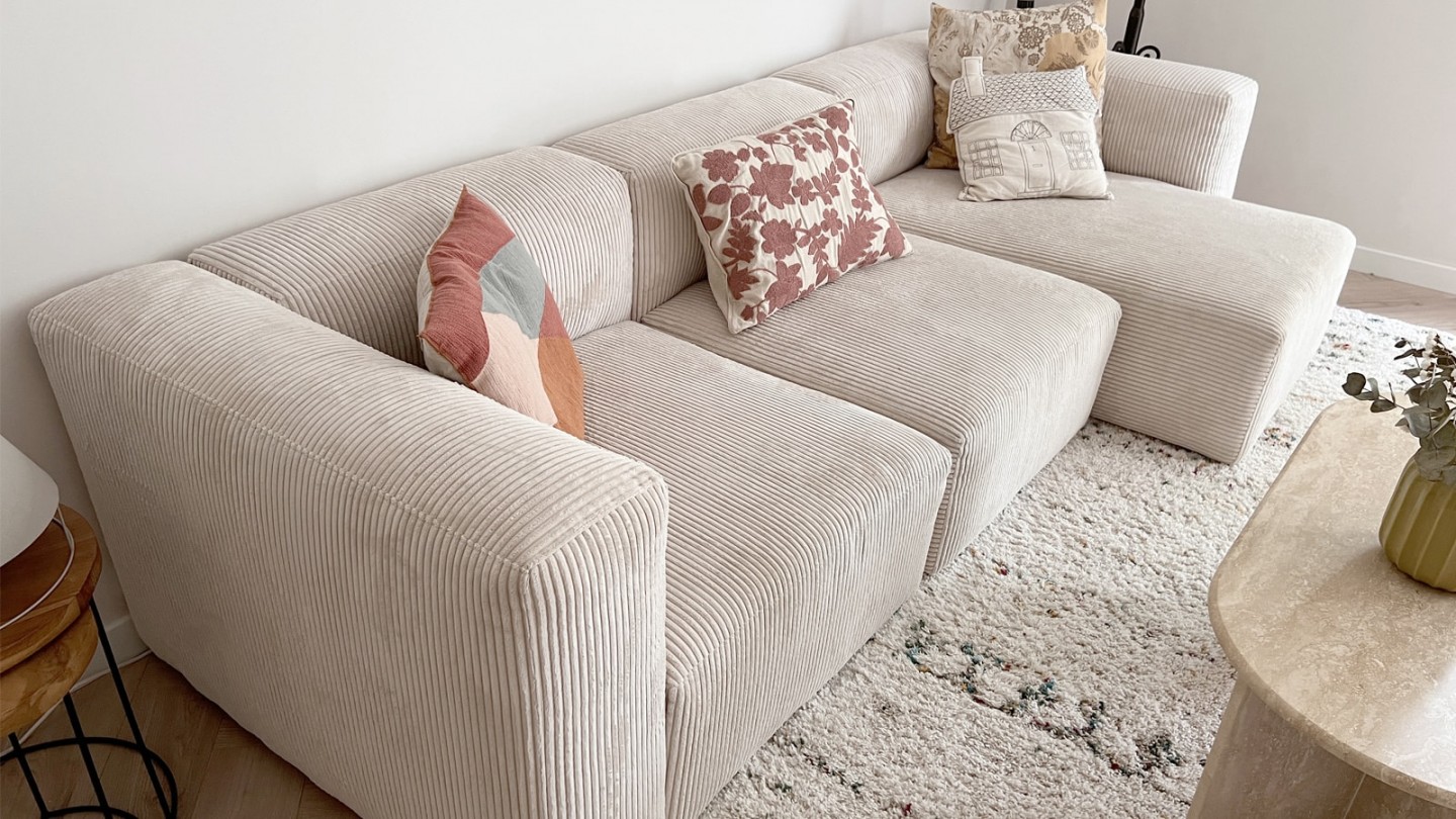 Canapé d'angle à droite modulable avec méridienne 4 places en velours côtelé beige - Modulo