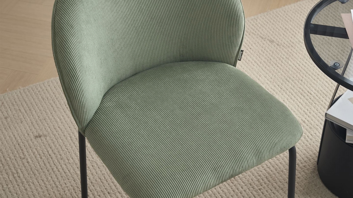 Lot de 2 chaises de salle à manger en velours côtelé vert kaki - piètement en métal noir - Noé