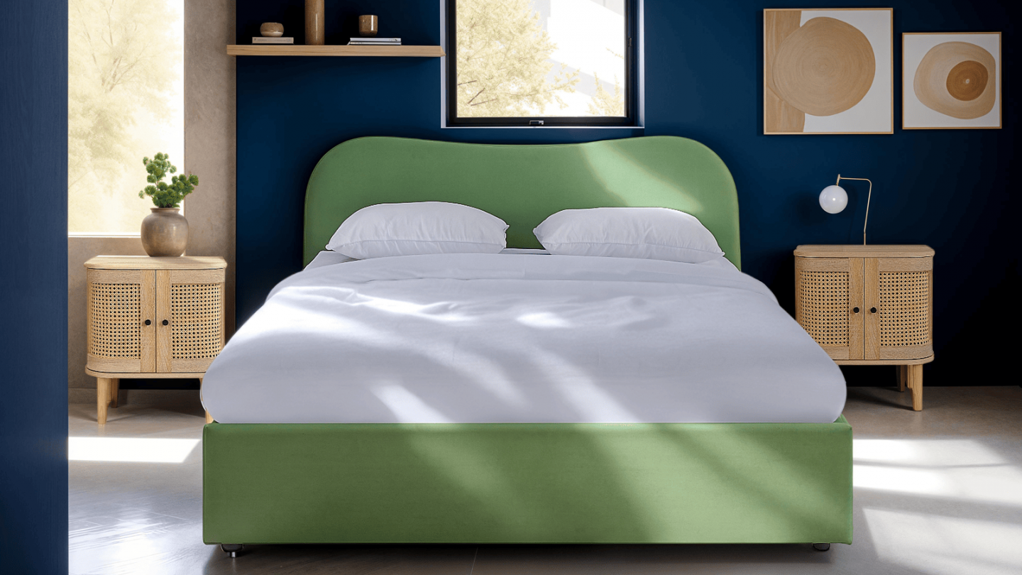 Lit coffre adulte 160x200 cm avec tête le lit matelassée en velours vert clair - Suzon
