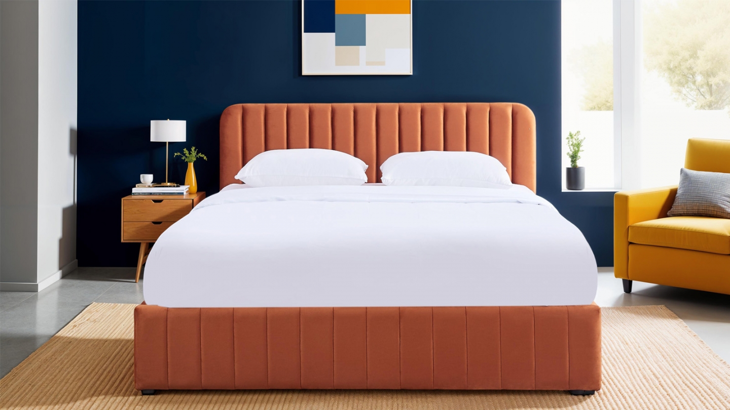 Lit coffre adulte 140x190 cm avec tête de lit capitonnée en velours terracotta - Ava