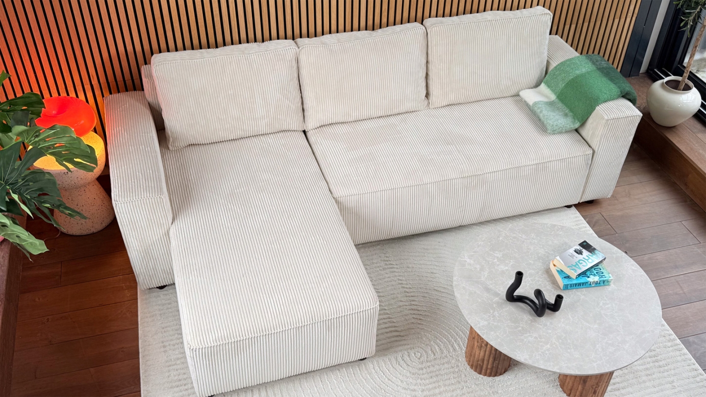 Canapé d'angle réversible convertible 4 places en velours côtelé beige - Théa