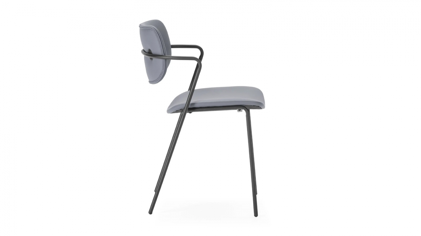 Lot de 2 chaises en simili cuir gris foncé - Skandi