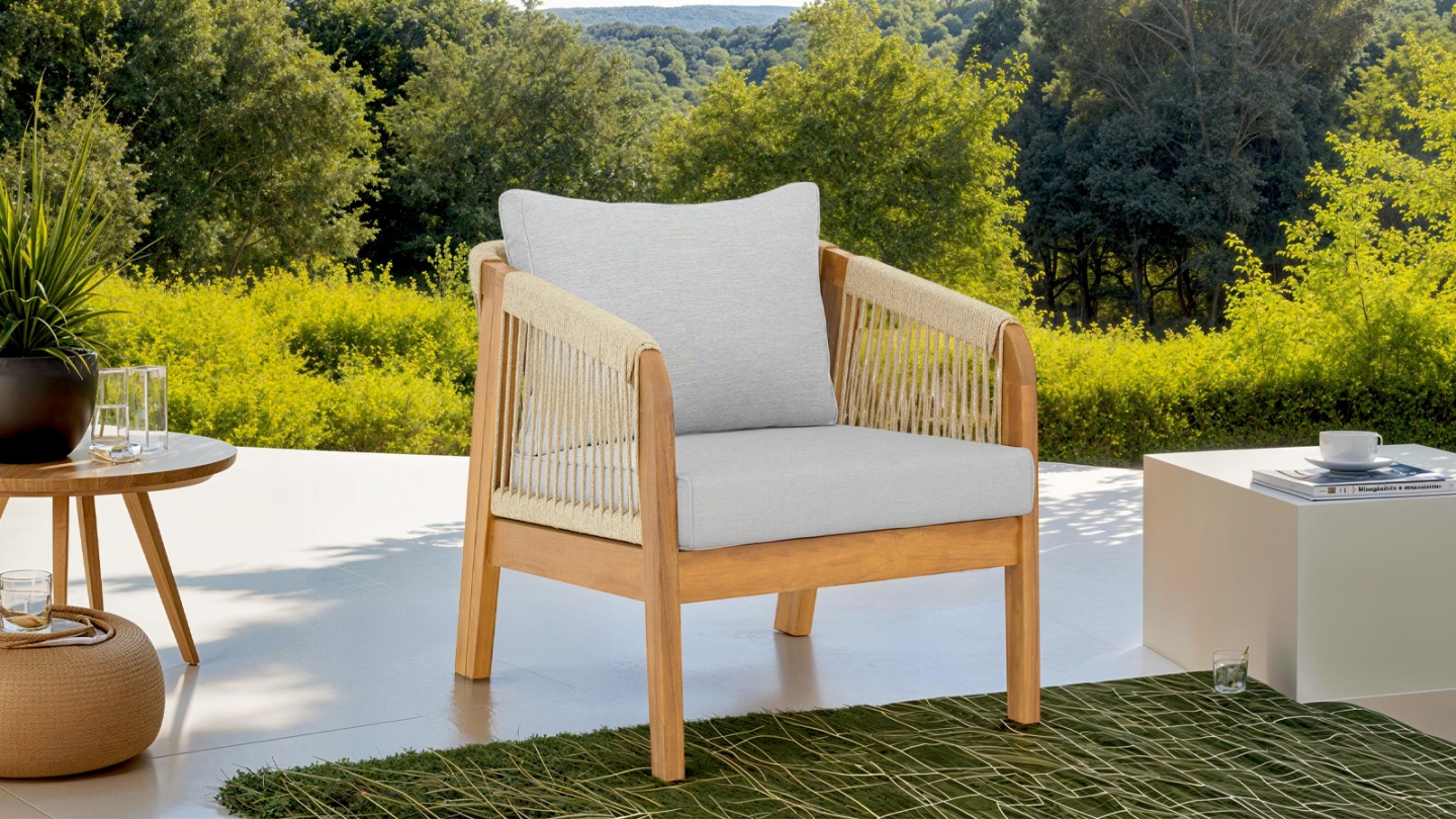Lot de 2 fauteuils de jardin en bois FSC - coussins gris chiné - Symi