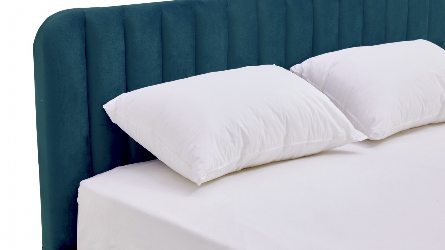 Lit coffre adulte 140x190 cm avec tête de lit capitonnée en velours bleu nuit - Ava