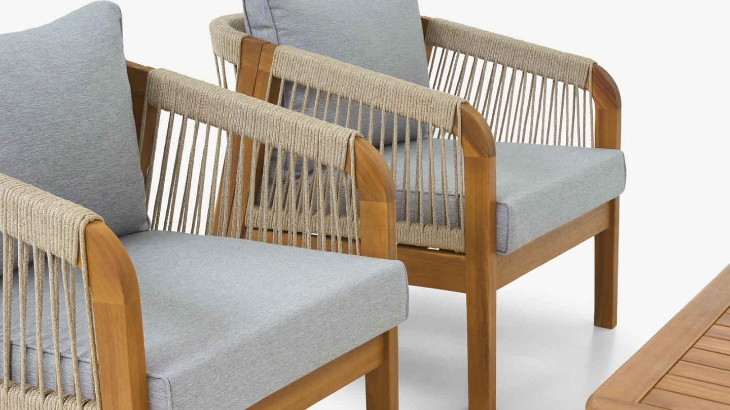 Salon de jardin 4 places en bois FSC - 4 fauteuils et table basse - Symi