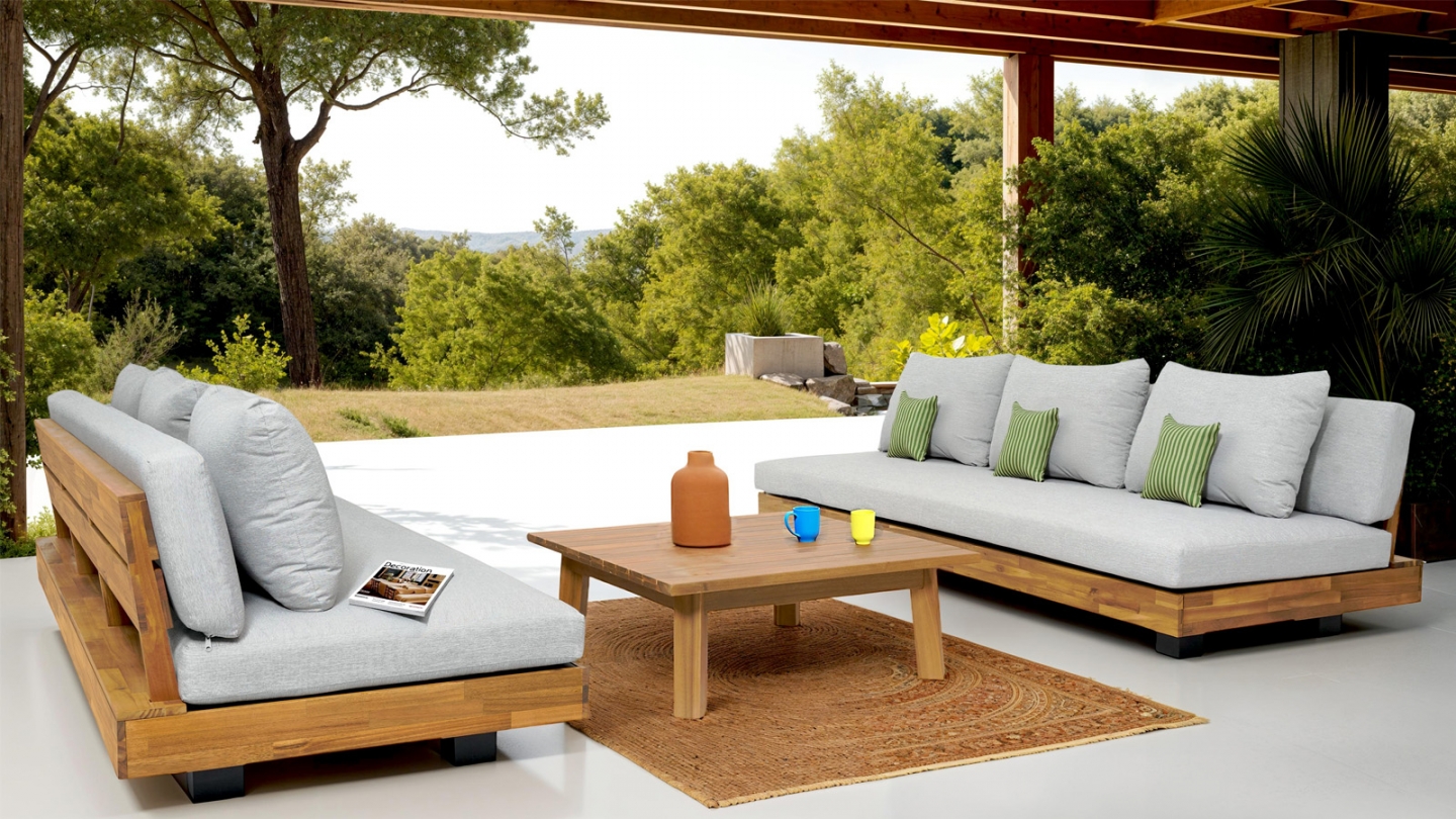 Salon de jardin 6 places en bois FSC - 2 Canapés 3 pl. et table basse - Capri