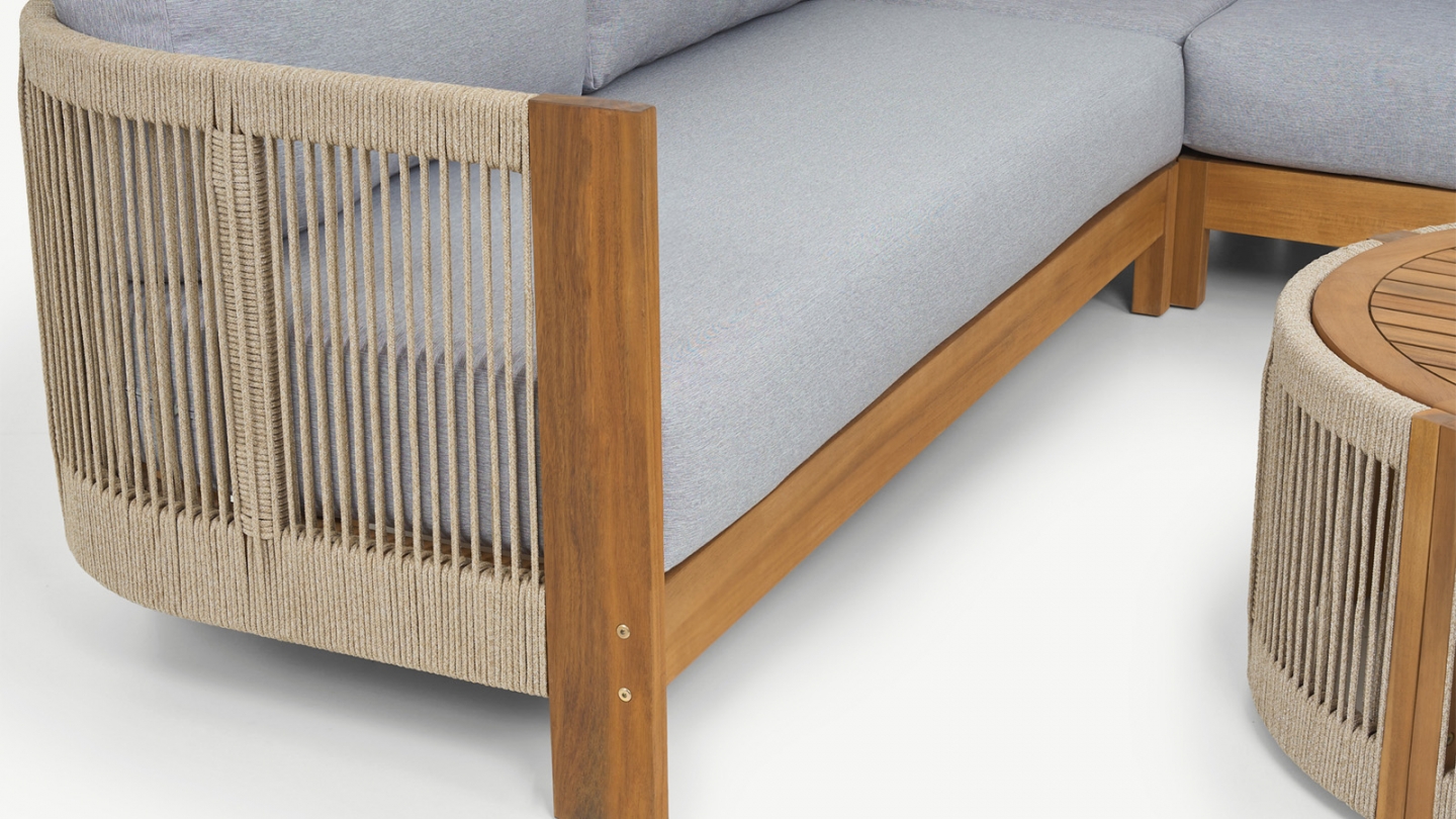 Salon de jardin d'angle 5 places en bois FSC - coussins gris chiné - Praia