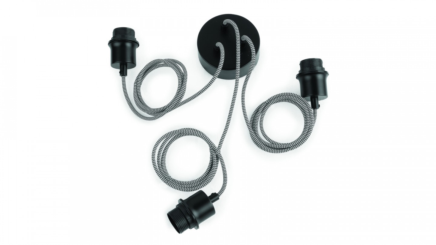 Suspension 3 abats jour noir L - Collection Amazon - Good&Mojo