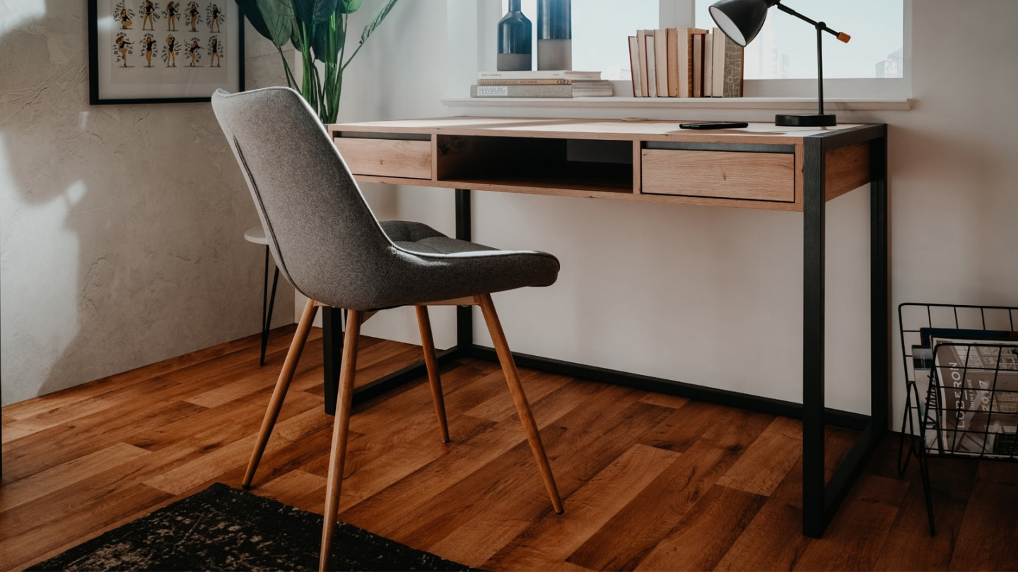 Bureau - Nora