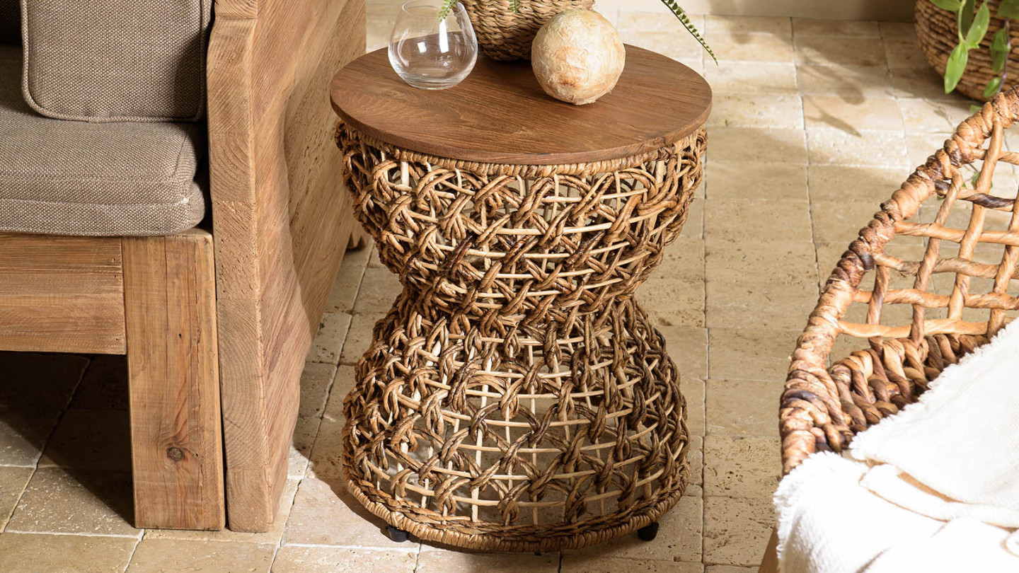Tabouret beige assise en bois de teck recyclé SIXTINE